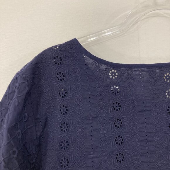 New GAP size XXL Navy Clip Dot Embroidered Eyelet Feminine Blouse Elegant - Picture 11 of 12